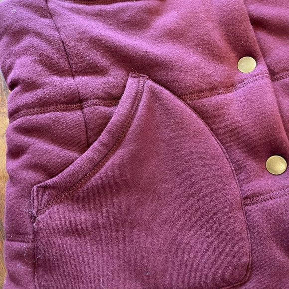 Thread & Supply Vest | Burgundy | Size: L - Picture 6 of 6